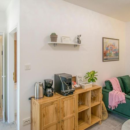 Apartman Enjoy Ровінь Екстер'єр фото