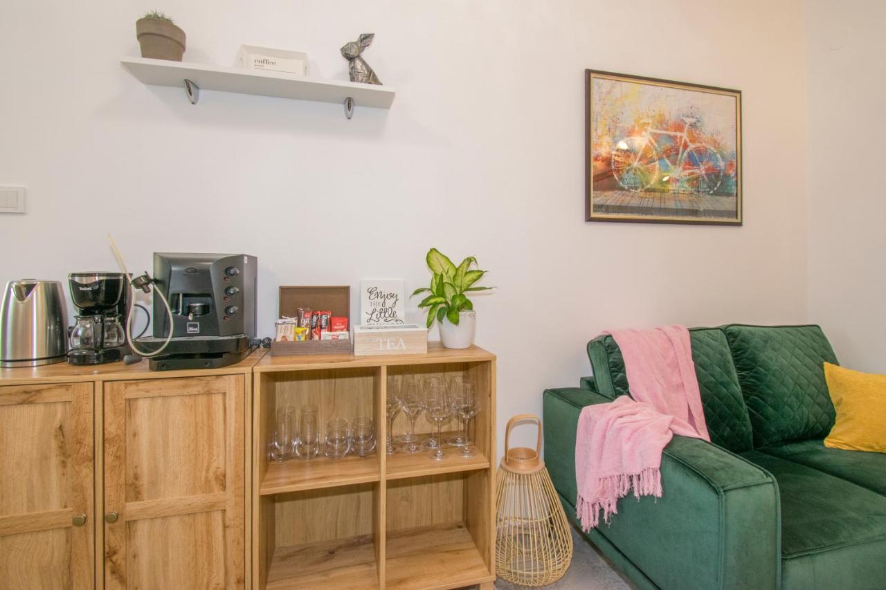 Apartman Enjoy Ровінь Екстер'єр фото