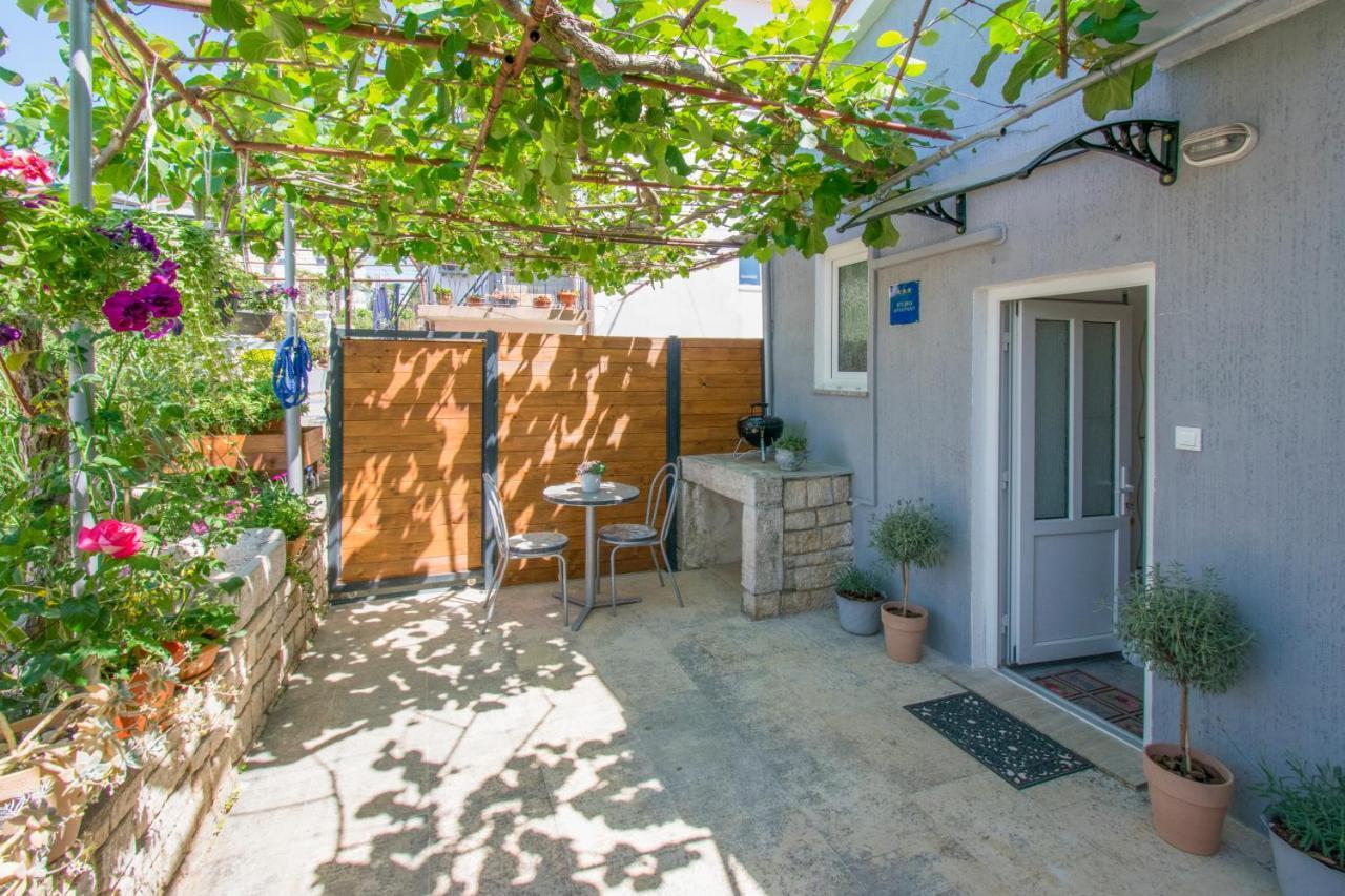 Apartman Enjoy Ровінь Екстер'єр фото